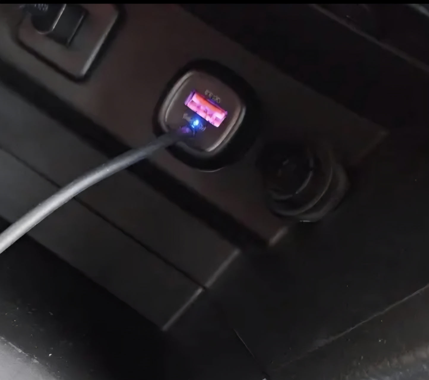 VoltSA 51W Fast Car Charger™