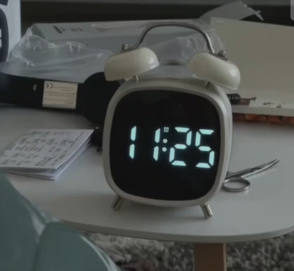 VoltSA 🕑 Retro Digital Alarm Clock™