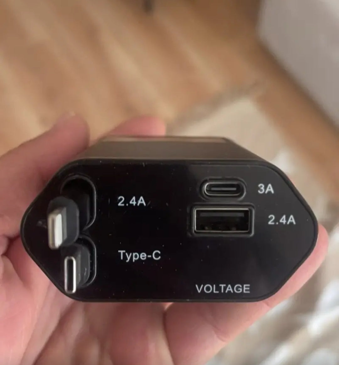 VoltSA ⚡ 120W 4-in-1 Retractable Car Charger™