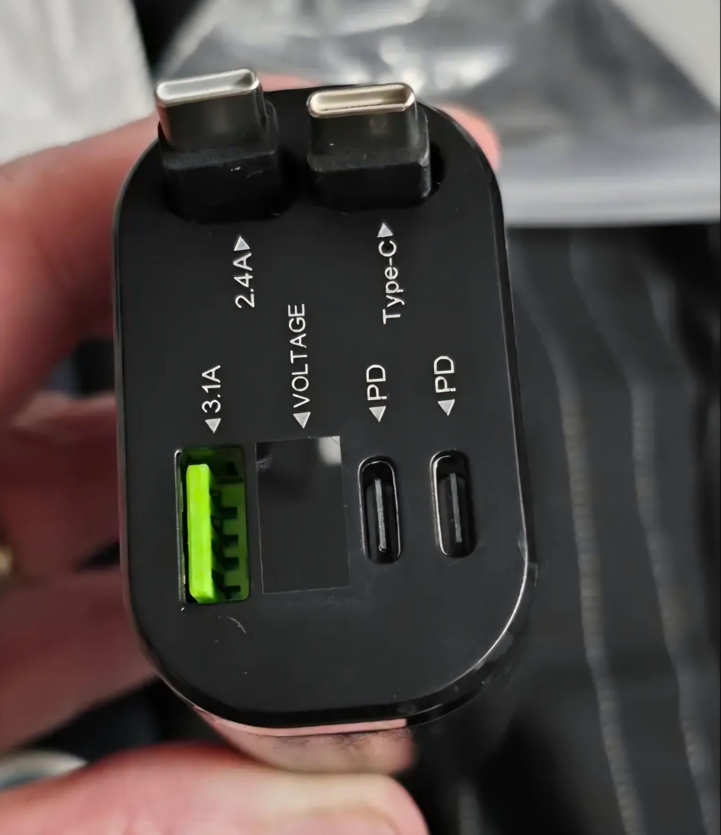 VoltSA ⚡ 120W Retractable Fast Car Charger™