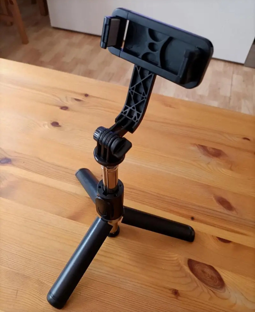 VoltSA 📸 40" Wireless Selfie Stick Tripod™