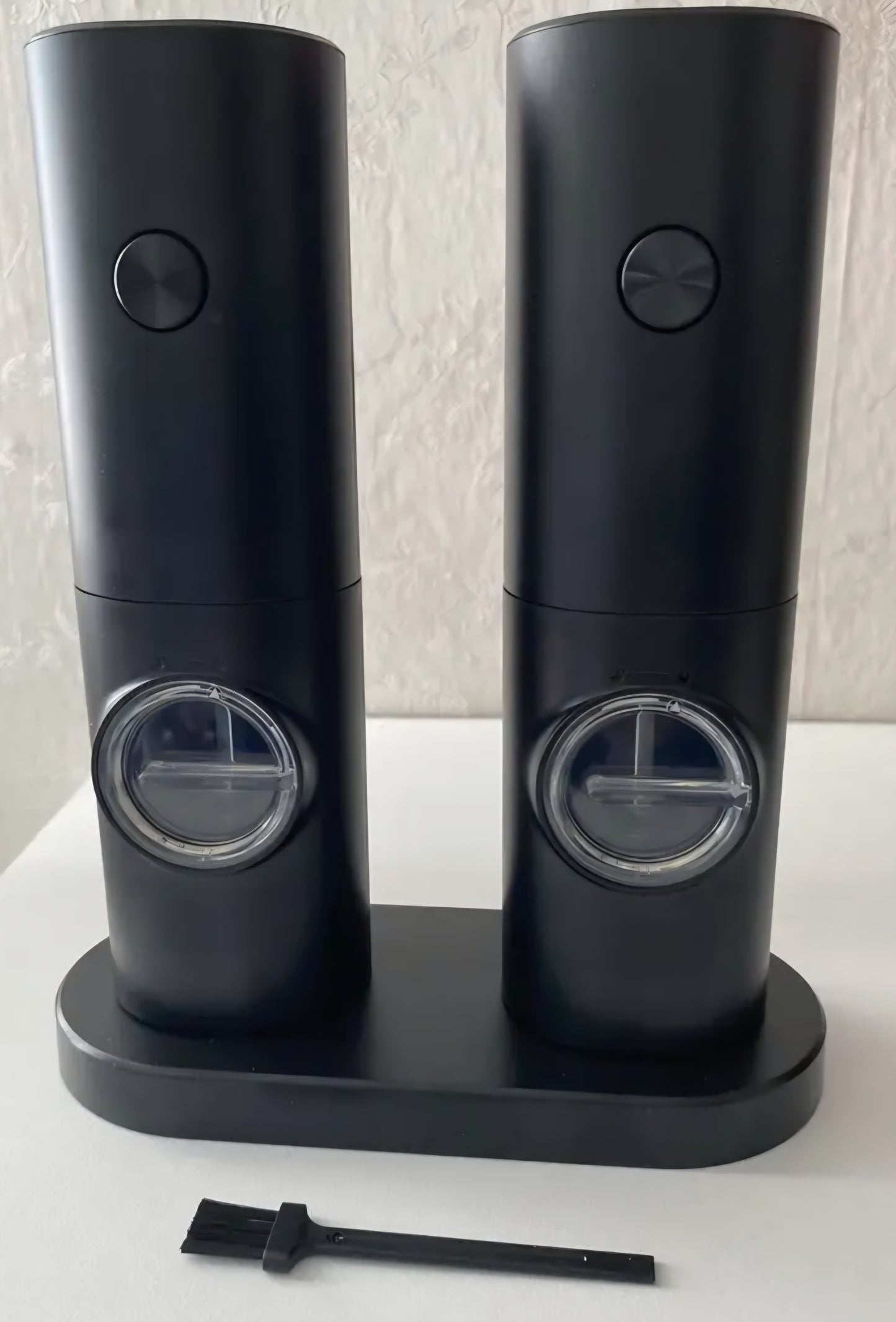 VoltSA Electric Salt & Pepper Grinder Set™