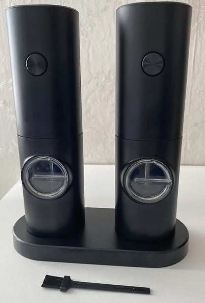 VoltSA Electric Salt & Pepper Grinder Set™