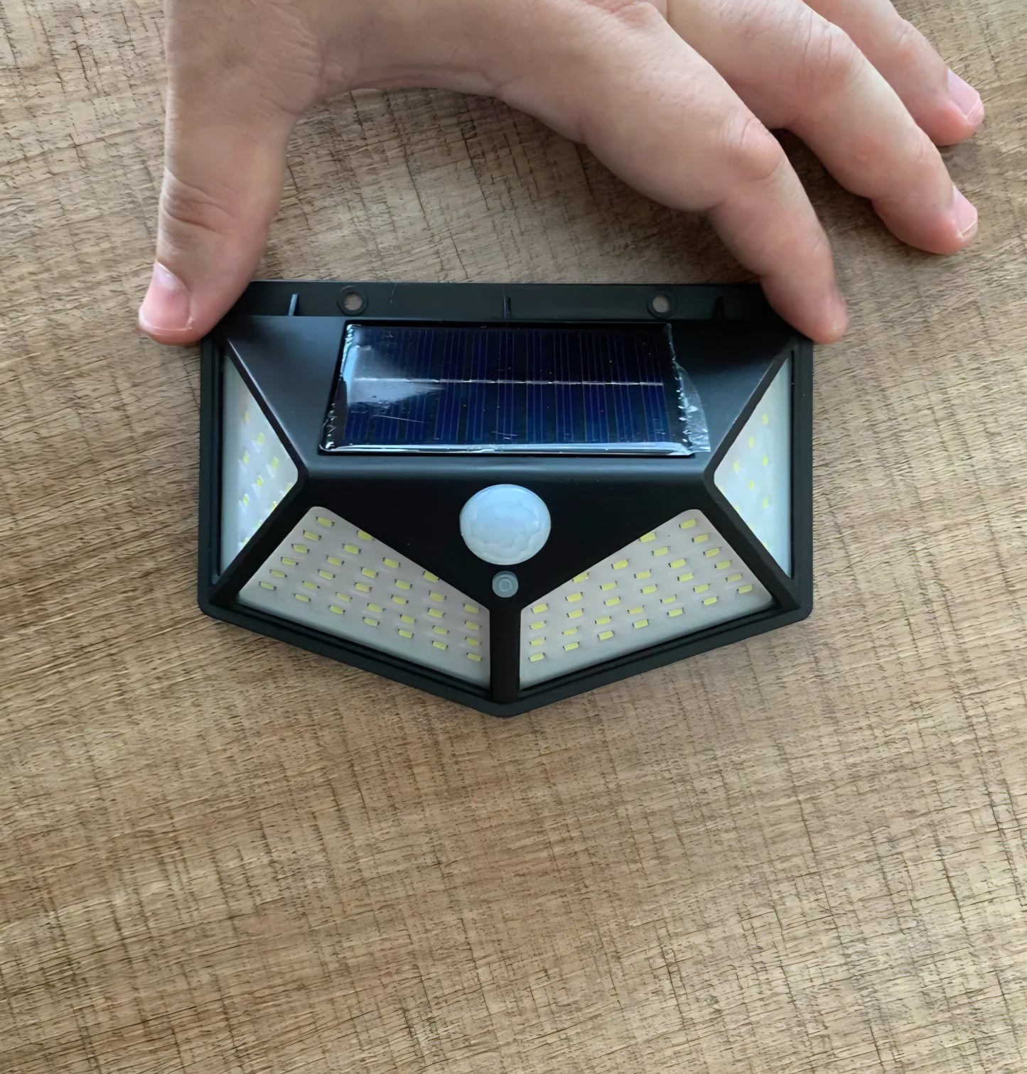 VoltSA ☀️ Solar Sensor Wall Light™